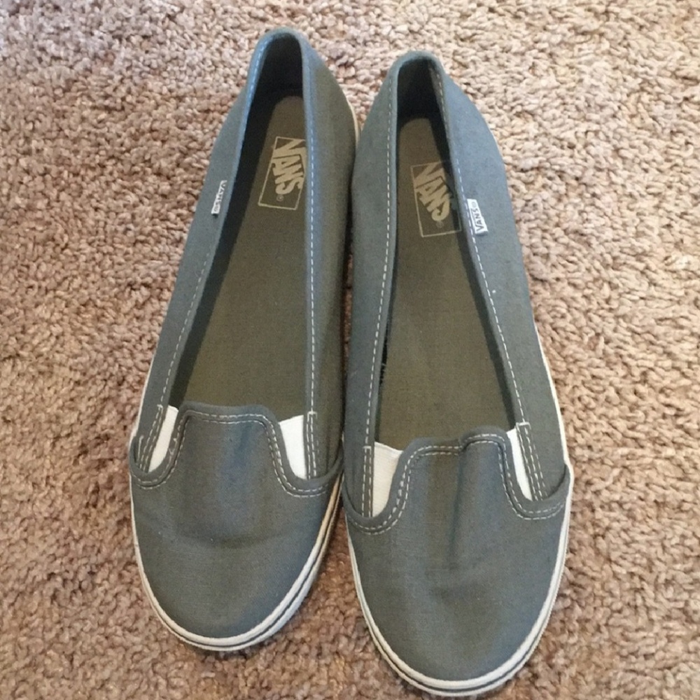 Like new grey vans